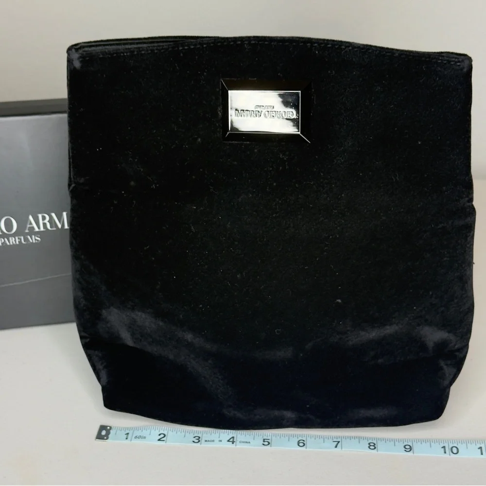NEW Giorgio Armani Black Velvet Pouch Luxury Beauty Bundle